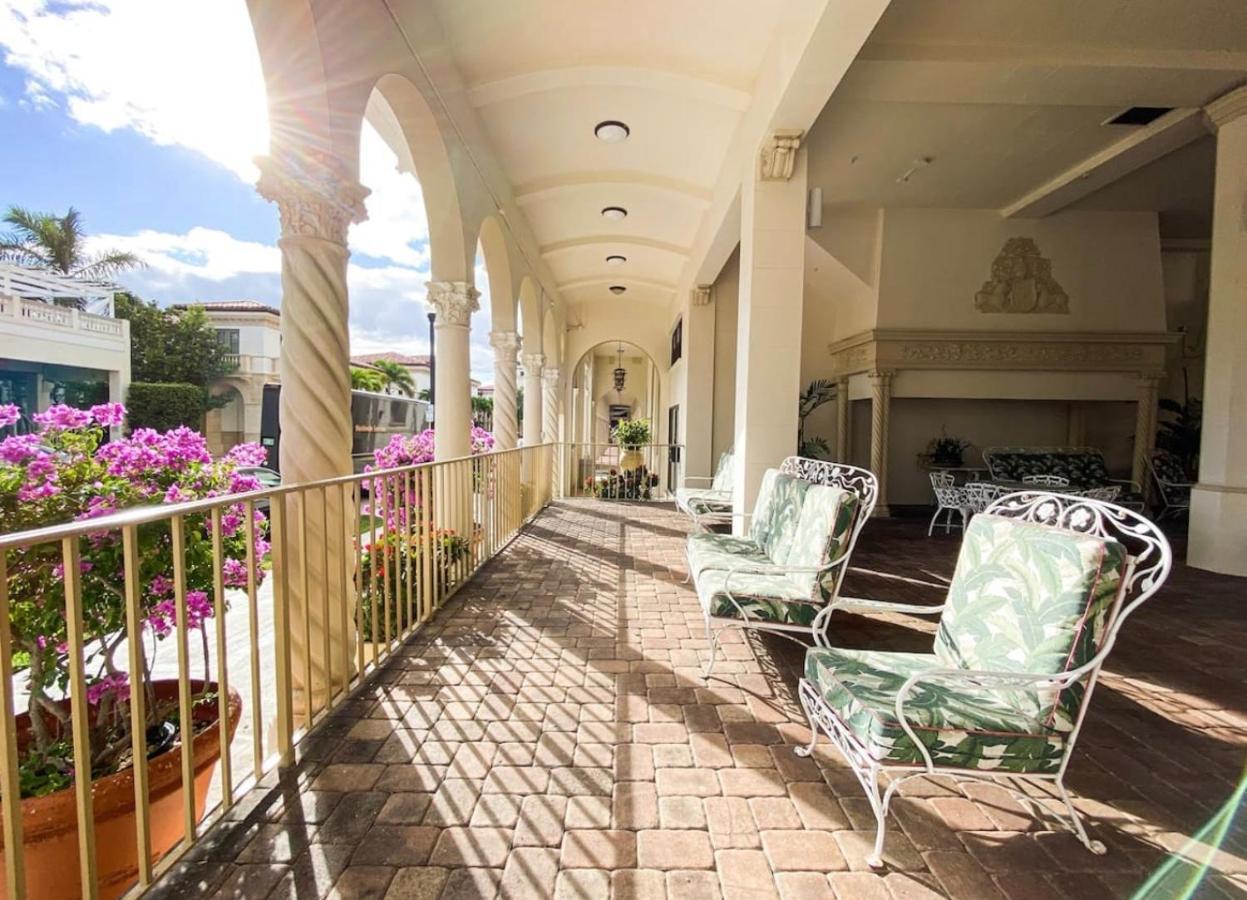 King Bed Mermaid Suite - Heart Of Palm Beach, Free Parking Included Экстерьер фото